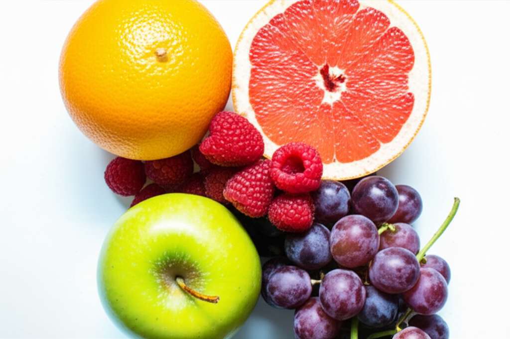 Generate a high-quality, relevant image prompt for an article about: 5 Fruits For Weight Loss: Amazi